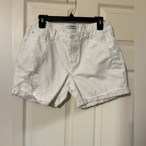 Kenzie jeans- size 10 or 30” waist white jean shorts🩷